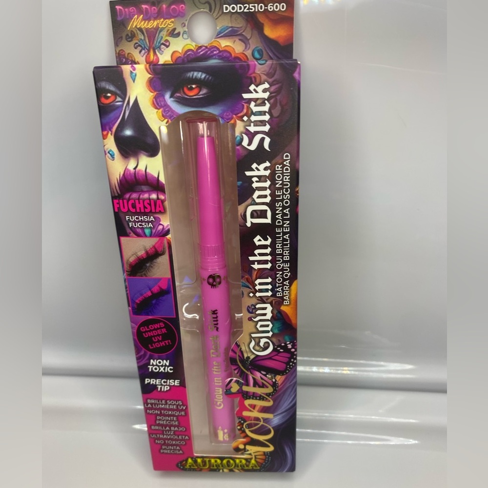 IONI🎃 Glow in the Dark Stick - Fuchsia